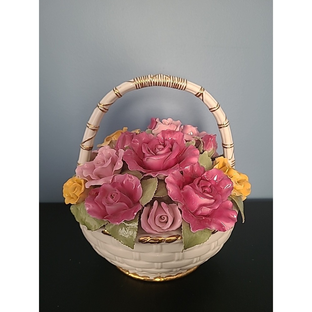 ROYAL ALBERT OLD‎ COUNTRY ROSES Flower's Music Basket BOUQUET "Fur Elise" 8.5" H